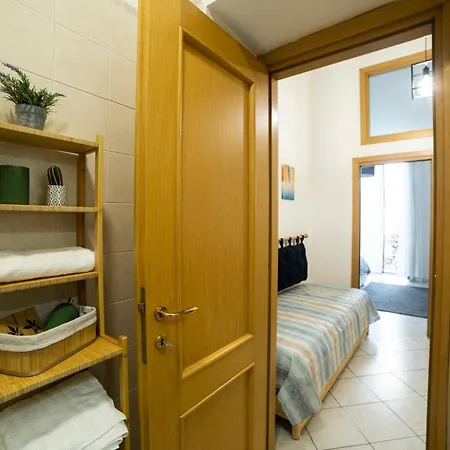 Bnb Al Centro E Meglio, Naples